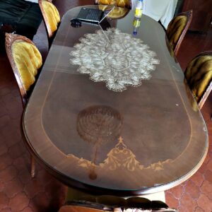 Mesa comedor con seis sillas