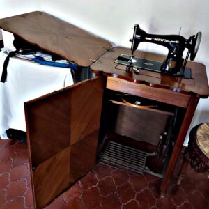 VENDIDA Maquina para coser