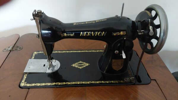 VENDIDA Maquina para coser - Image 5